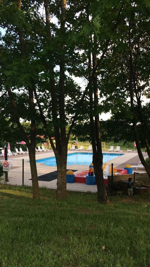 Mobil-Home Xxl 4 Chambres - Camping La Colline Βιρτόν Εξωτερικό φωτογραφία